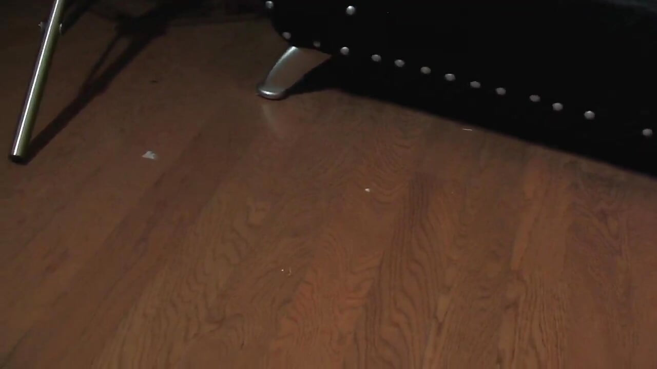 Blonde MILF Moans Loud While Taking Deep Strokes