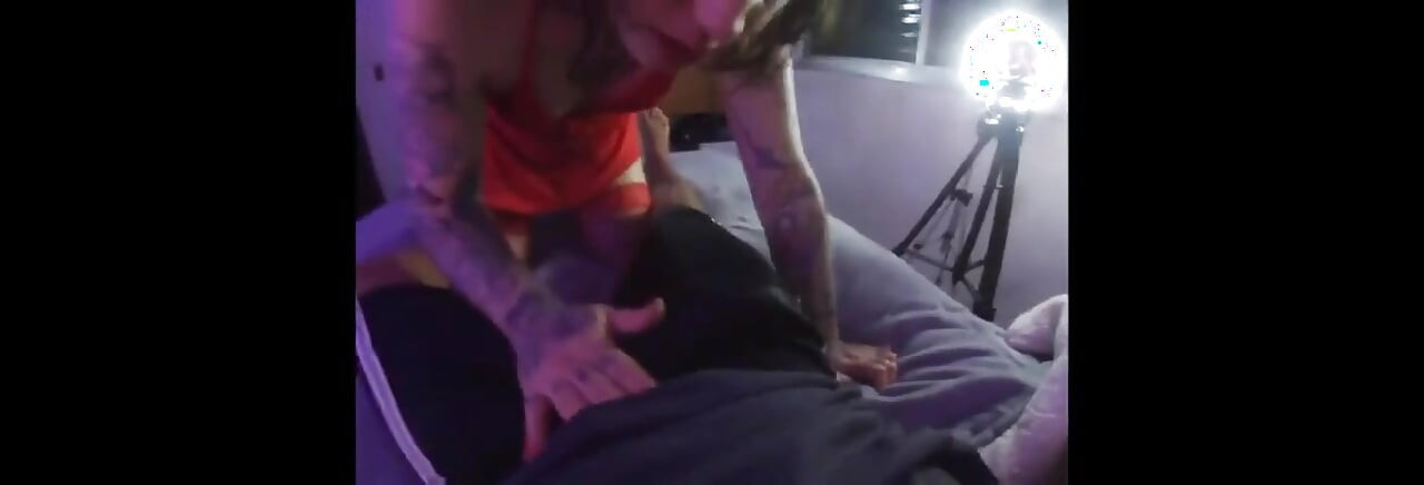 Bagaimana saya suka menghisap lollipop