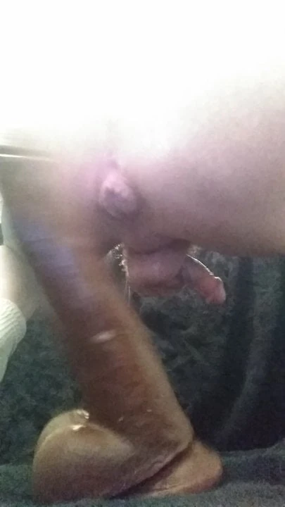 Stretching my hole more