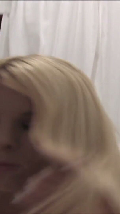 Heisse Blondine mit Mega Titten gefickt | Clip 2