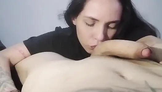 My beautiful Latina stepmom with a huge ass seduces me very hot and calls me to go to her room so I can have sex with her