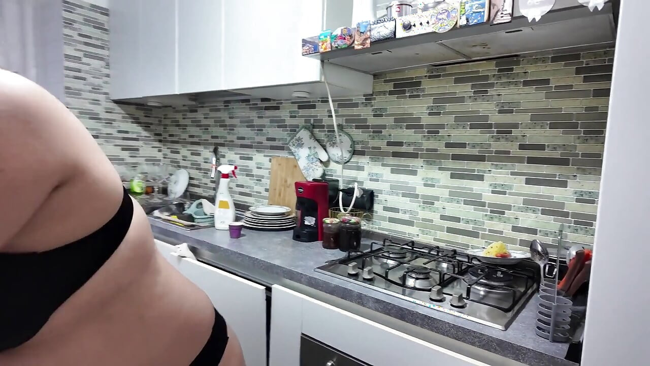 Hogar real. Sin control. Pareja amateur follando en el baño