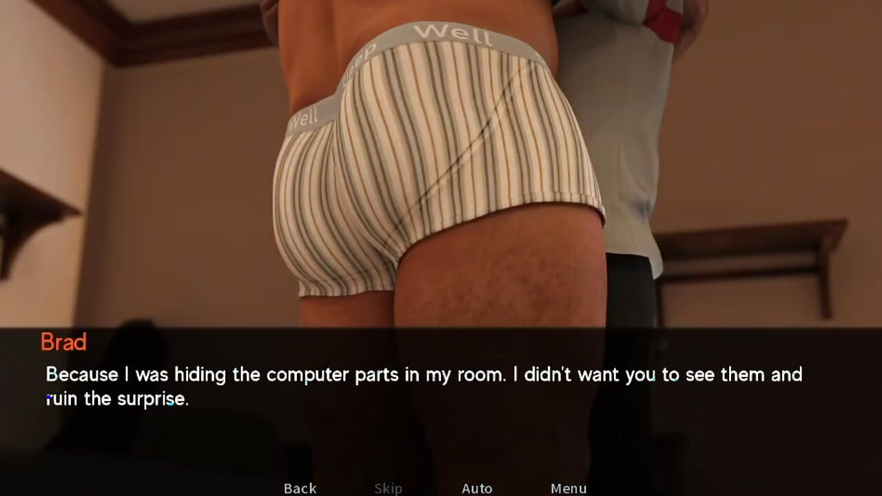 Mature dad in his bulky underwear attracts attention fast.