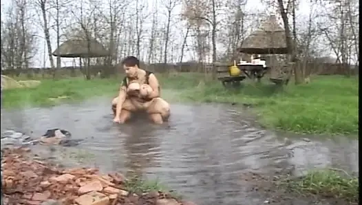 Seksi Alman nymphos ve şehvetli erkeklerle aşırı yarak sikişi