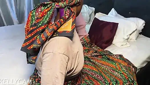 SWEET TASTE OF MY SCHOOL stepMOTHER PUSSY