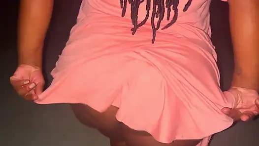 Memek diana sempit banget aku suka banget sama pantat itu