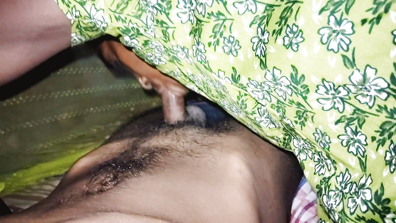Yasmeen Sar Ke Phool sex video Mr ali ki ladki