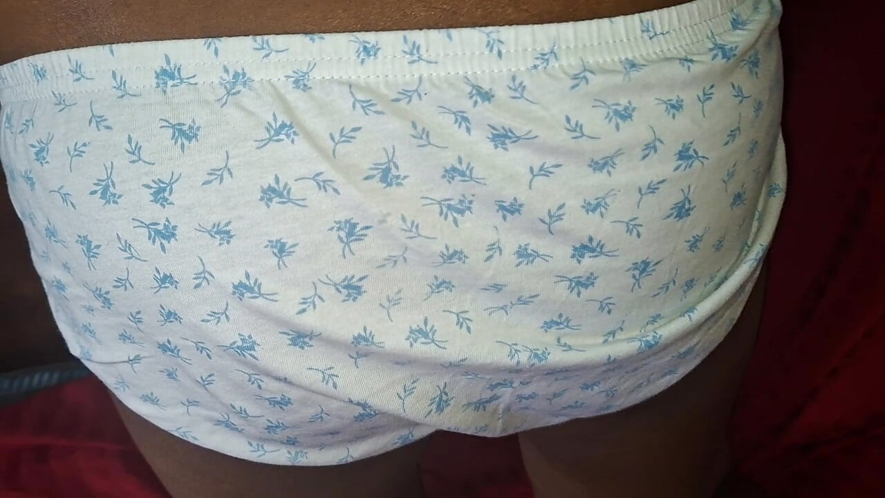 取悦亚洲最热辣的熟女AMZING视频