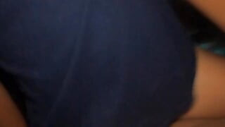 Jašem i dobijam puno mlečnog kurca