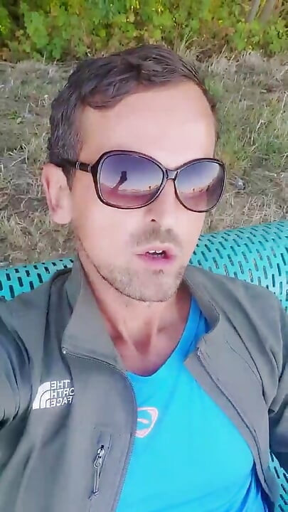 रंडीबॉयबेन कैम4 लाइव आउटडोर दिखावटीपन का मज़ा