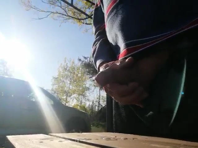 Cum outdoor
