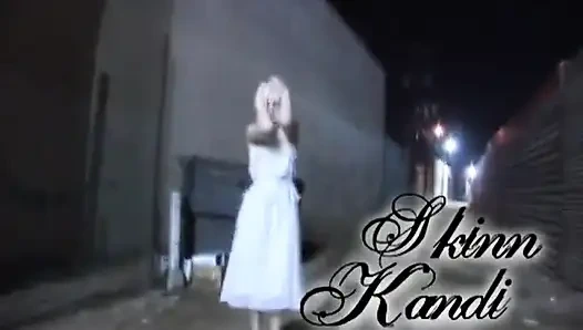 Skinn Kandi: Сцена 1 С Участием Шарлотты Стокли