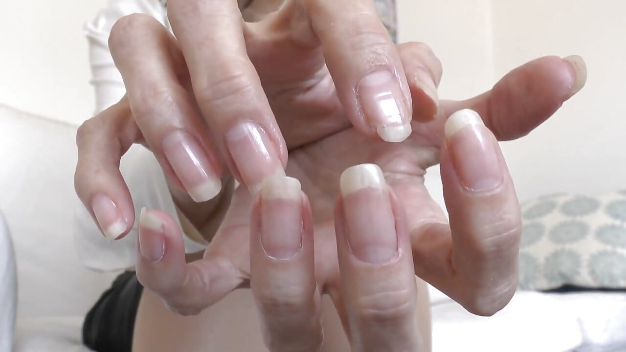 Elegant Summer Hands, Part 9 - Presented by Lady Victoria Valente