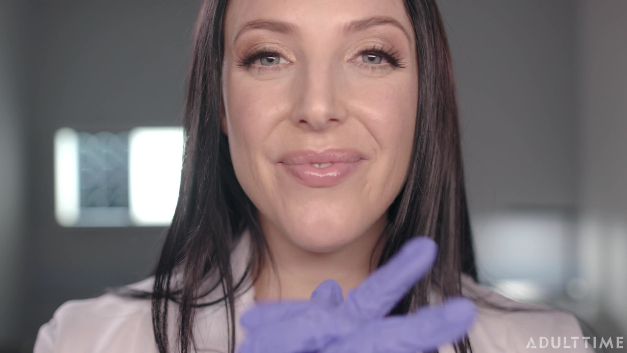 Asmrファンタジー博士。アンジェラ・ホワイトが全身身体検査