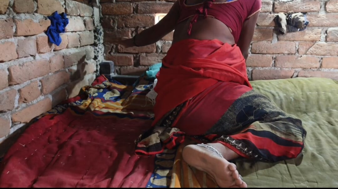 Bangali Makan Malkin ko kiraydar ne apne bedroom me chudai kiya.indian xxx xvideo xhmaster desi new porn videos.indian hindi viral sexy girl