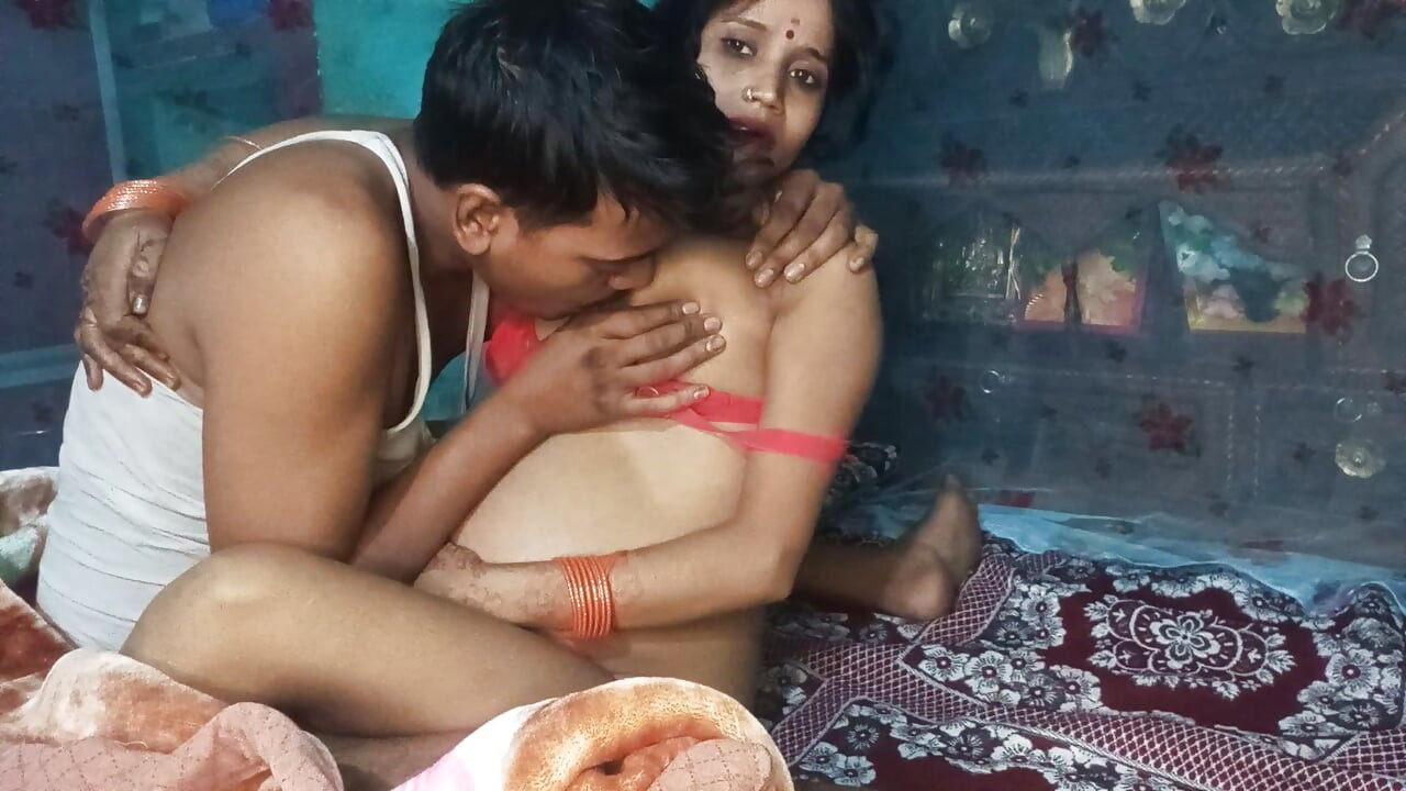 הודית דסי אשתי זיינה אודיו הינדי