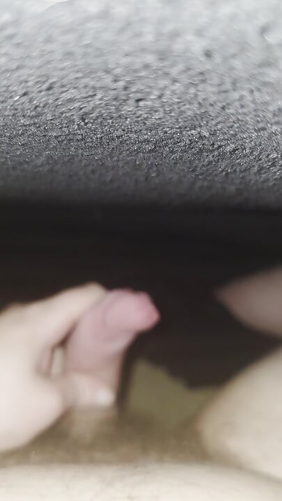 I'm true once again horny unfortunately no pussy because had to lend a hand