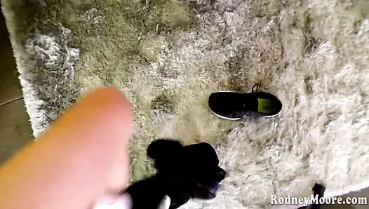 Tante seksi dengan toket besar alami suka banget sama kontol