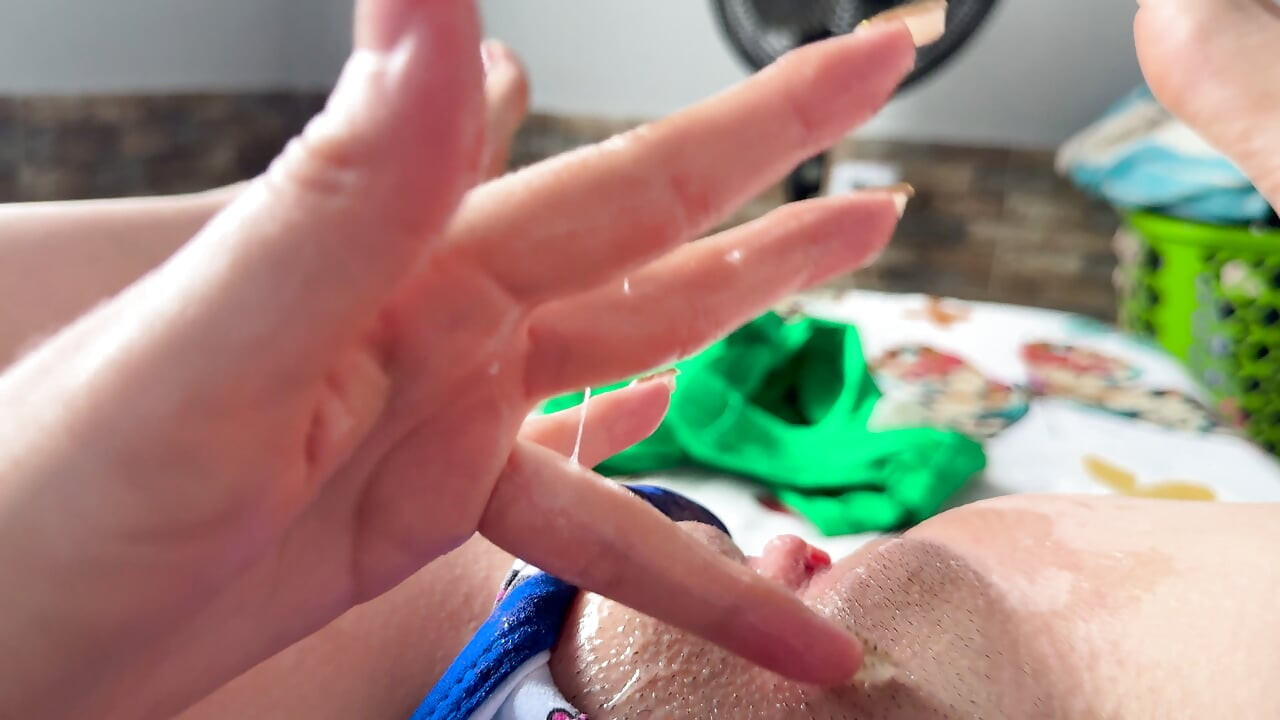 I like to masturbate by the window in the morning while passersby