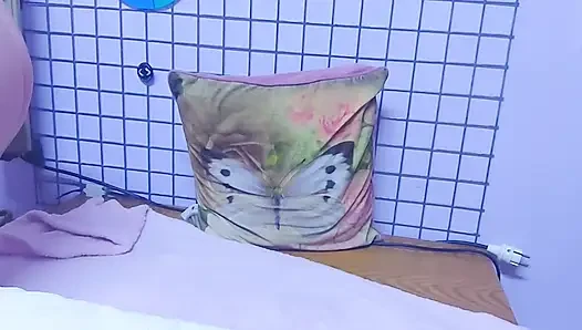 Adik tiriku yang janda lagi nyari suami sendiri
