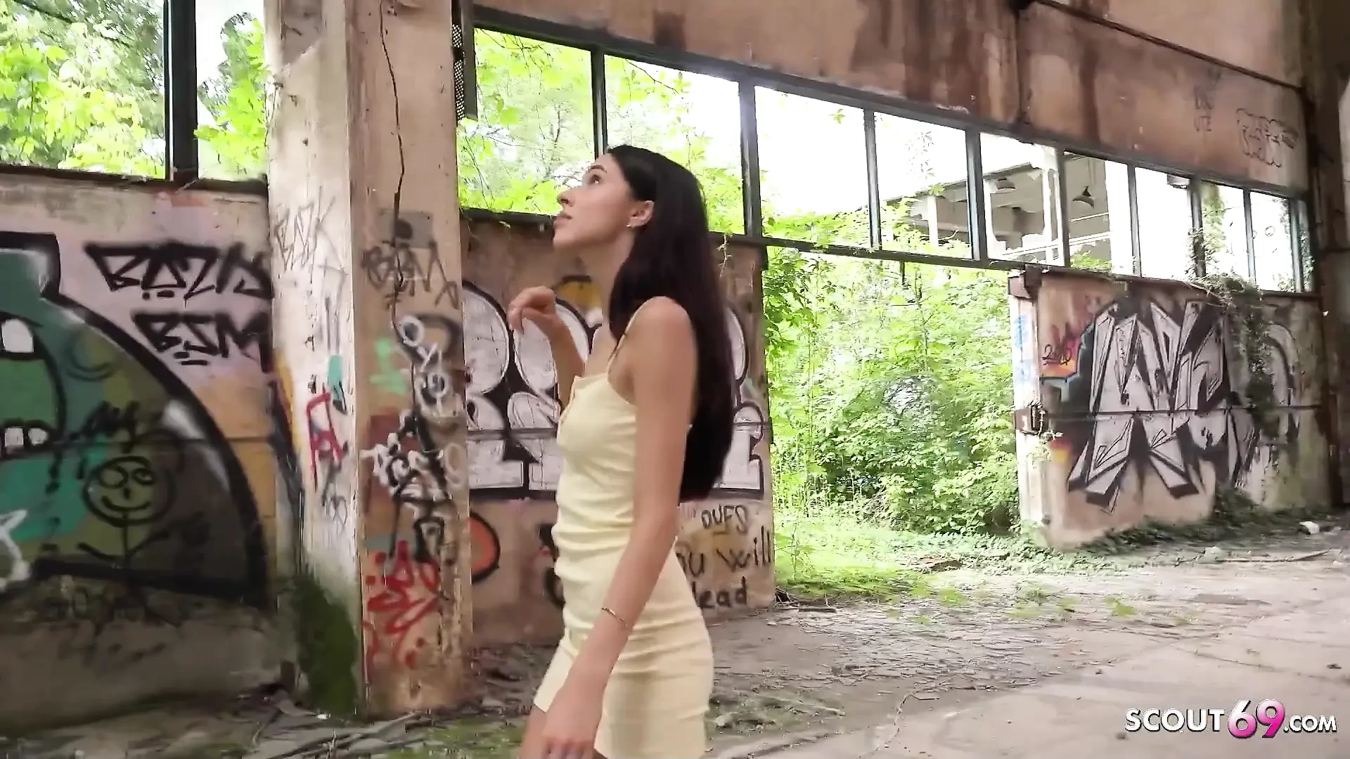 alyssa bounty - rimjob,facial