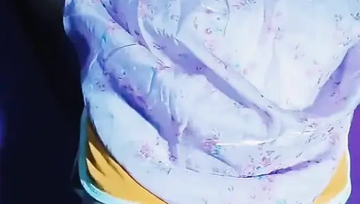 Девушка дези в коротких платьях Piya