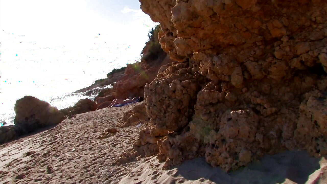 Trekk henne fra stranden og knull henne hjemme