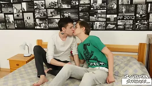 Nayane Vitali porn video – SOUTHERNSTROKES Twinks Vitali Kutcher And Corey Law Bareback