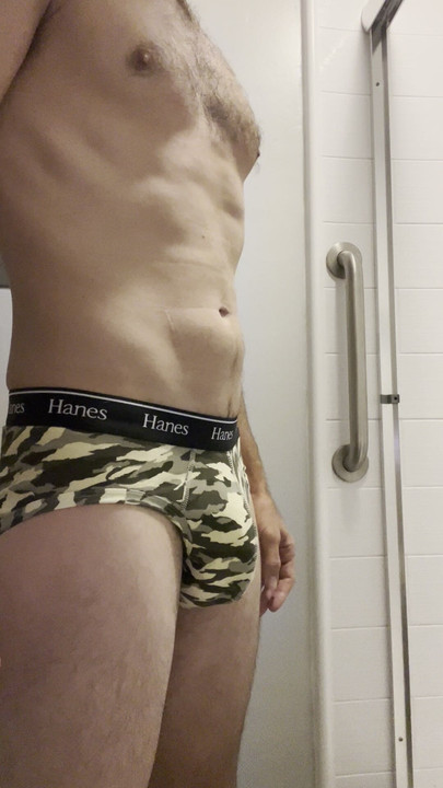 Ball lifting in briefs
