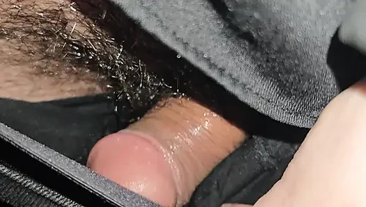 Herkesin içinde dışarıda pantolonuma işiyorum ama çok zordu