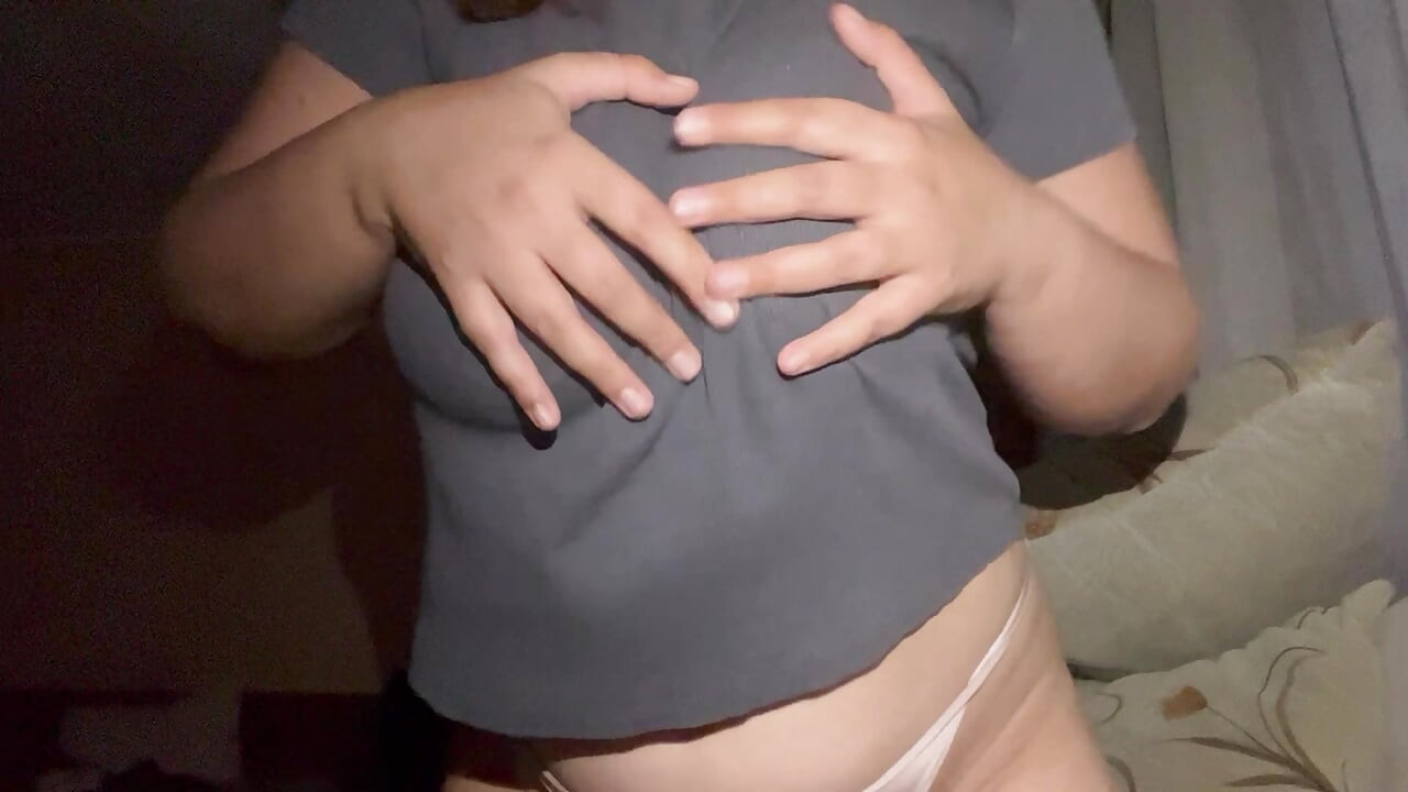 Horny slut flaunts her goodies