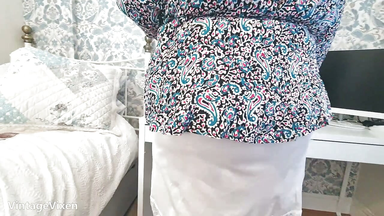 Lütfen Saygın Evli Sürtük Amımı Böyle Giyinmiş Halde Sik