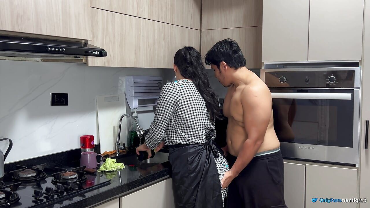 My boss takes advantage of his wife's carelessness and fucks me very hard!