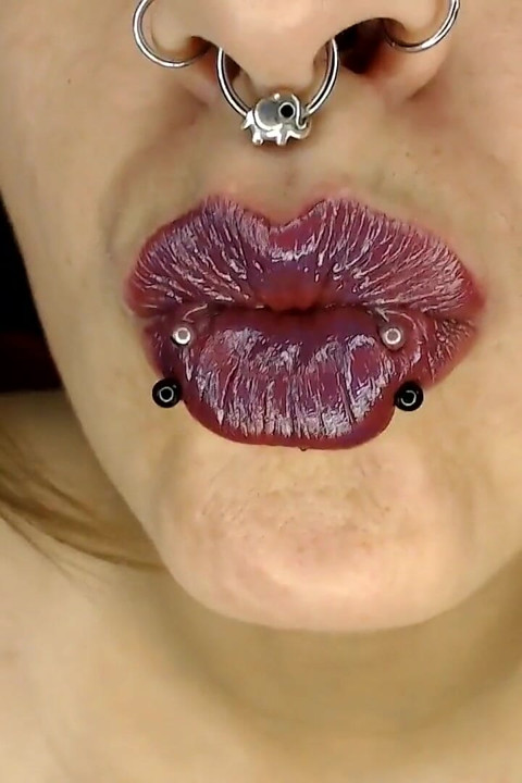 Night Light Purple Plump Lips
