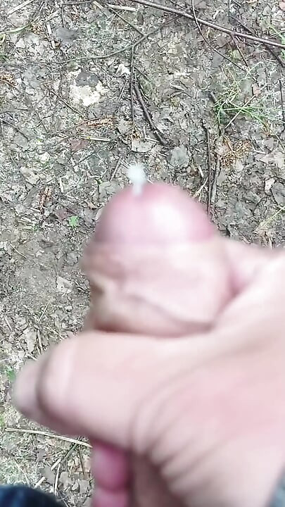 Cumshot in slow motion