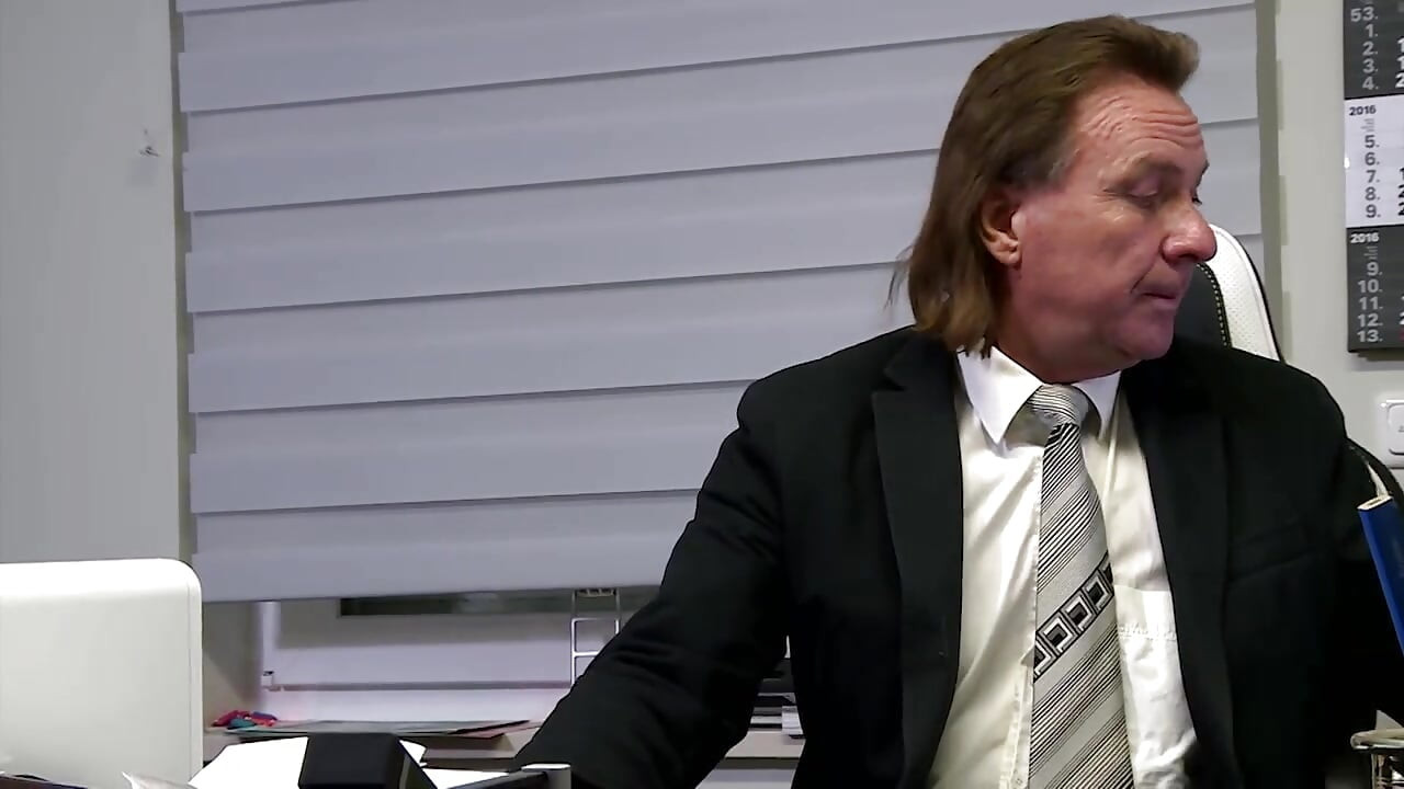 Horny Secretary - (FULL HD MOVIE)
