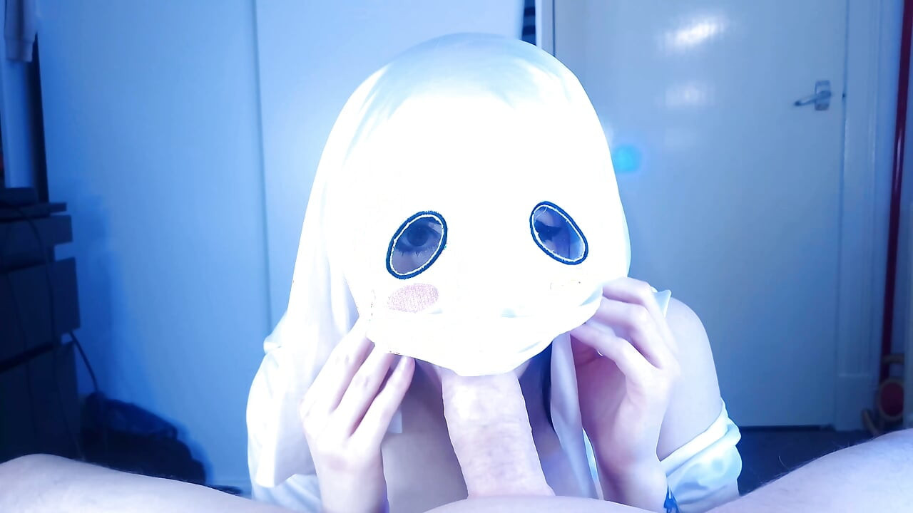 I didn't realise i was fucking my step sister at the halloween party untll i was already inside her, big oiled ass ghost