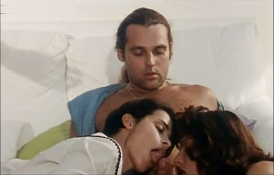 Vintage threesome hairy pussy fucking threesome party