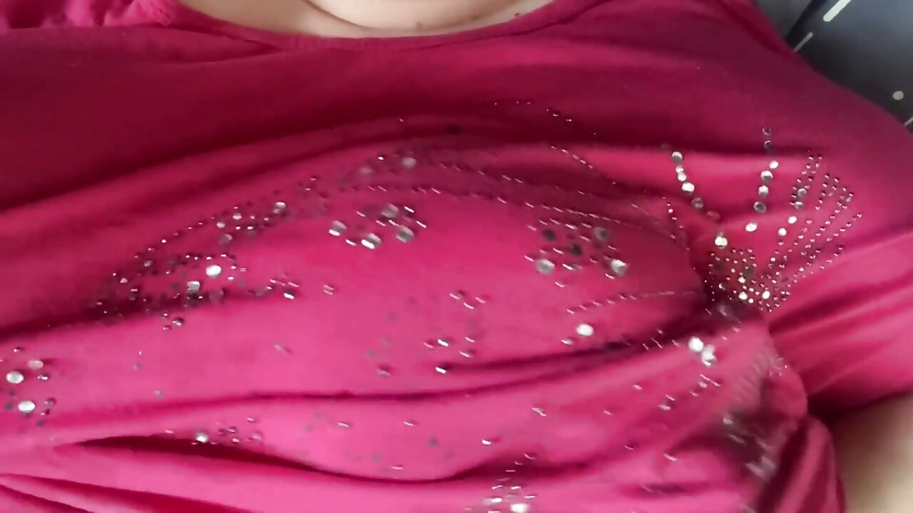 SSBBW Playing with My Boobs Nipples Hard