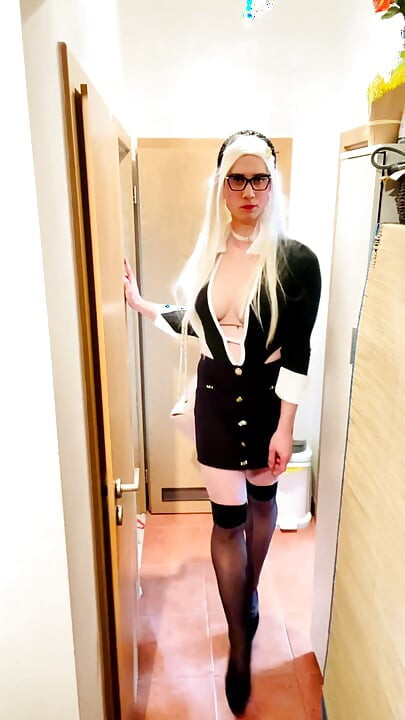 Anna Rios is big dick horny Office Bitch