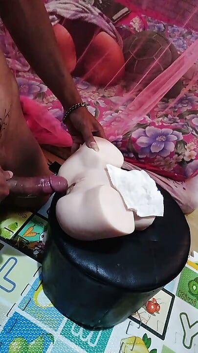 Let's masturbating together" I will help u to wet you pussy until you come