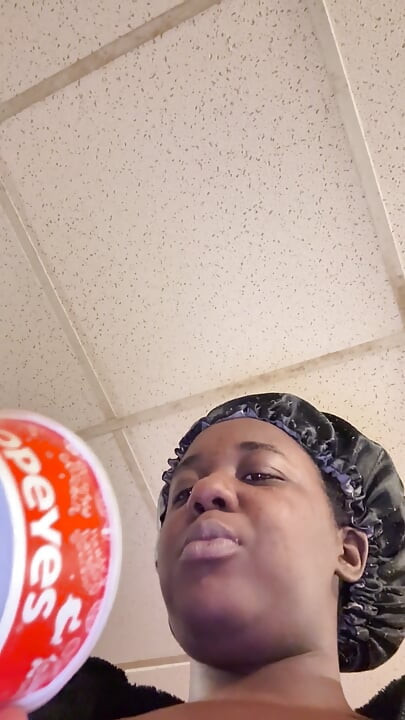 Eating POPEYES Mukbang
