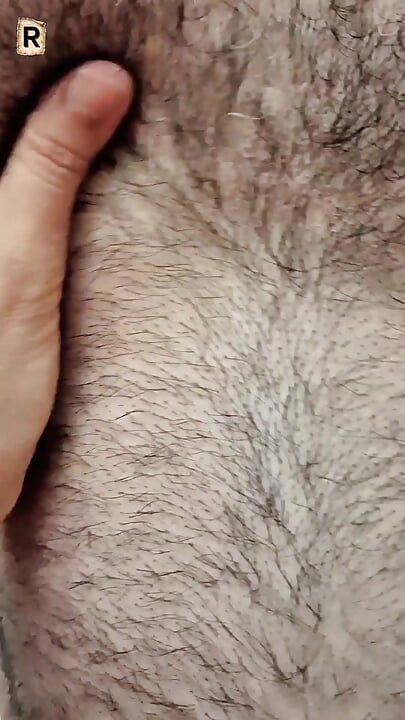 A vulva da minha esposa é muito boa."