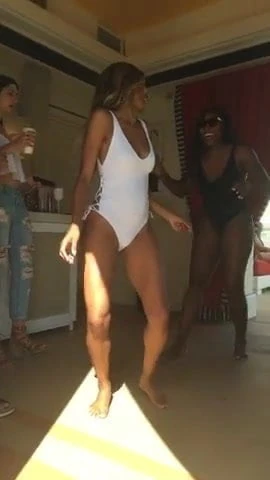 Ciara & Serena