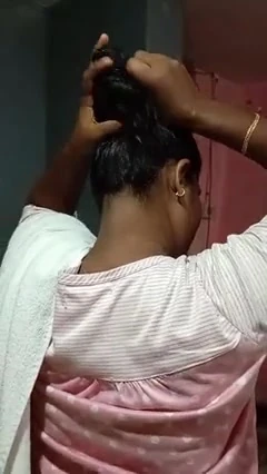 Hintli kerela banyo ve seks oyuncağı