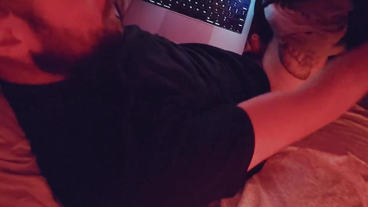 jerk off then eat cum