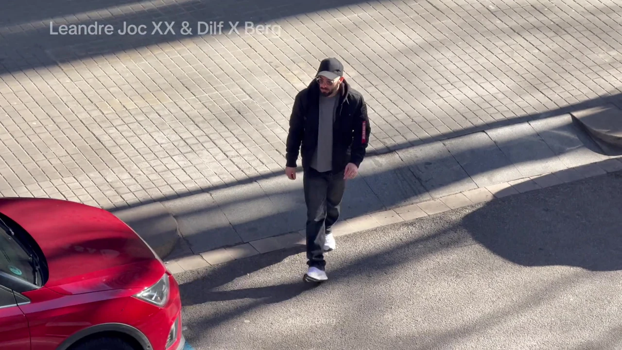 Balkondan Barselona Baştan Çıkarma - Seks ve Rimming