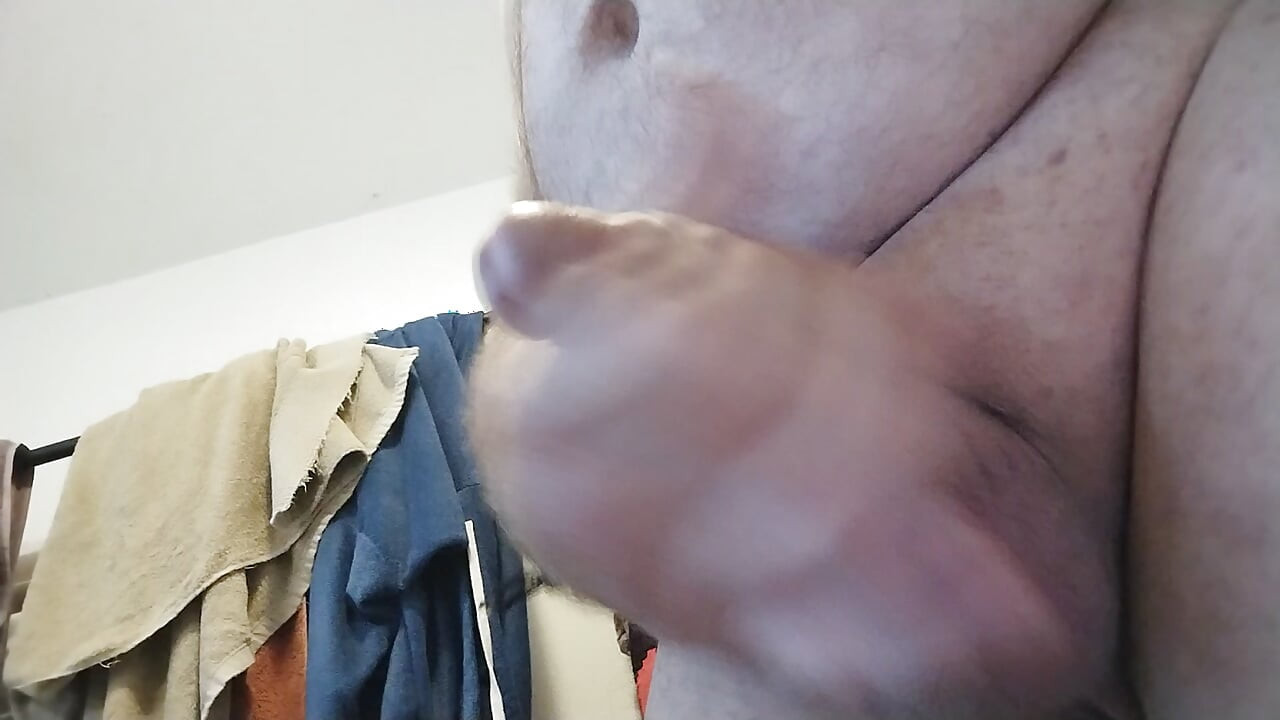 Handjob with grsse cumshot