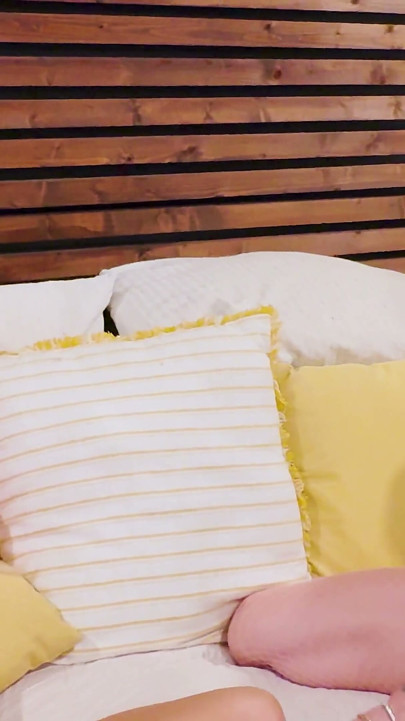 Step-mommy Belly Button Worship in 4K: Mars Solo Interrupts Tatiana Steele's Nightly Reading Time with Belly Button Orgasms