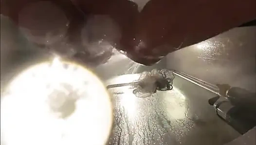 Webcam unter dem bad im stiefschwestern. Feuchte muschi nach dem sex mit freund